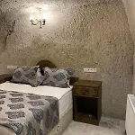 Cappadocia Empire Cave ギョレメ