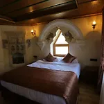 Cappadocia Empire Cave Hotel Göreme