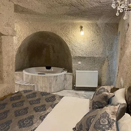 Cappadocia Empire Cave Göreme