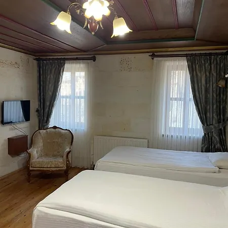 Empire Cave Cappadocia 4*