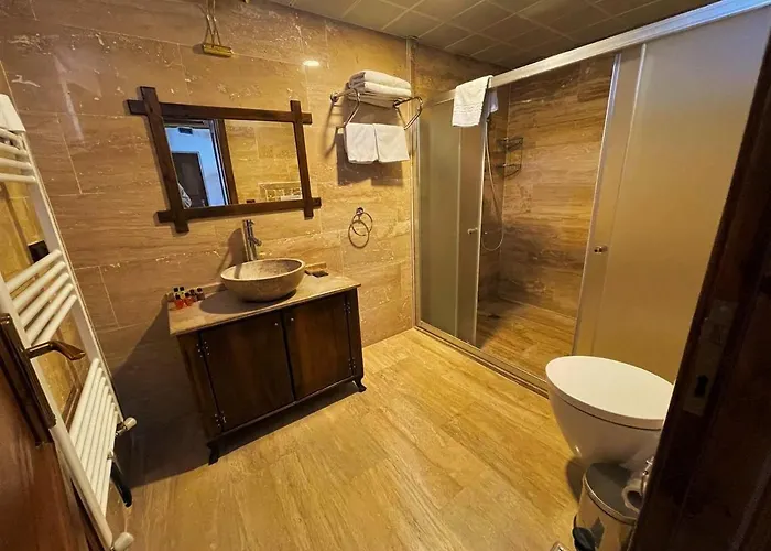 Cappadocia Empire Cave Göreme