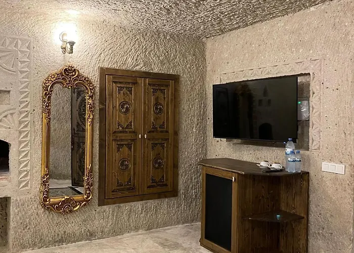 Cappadocia Empire Cave Hotel 2*