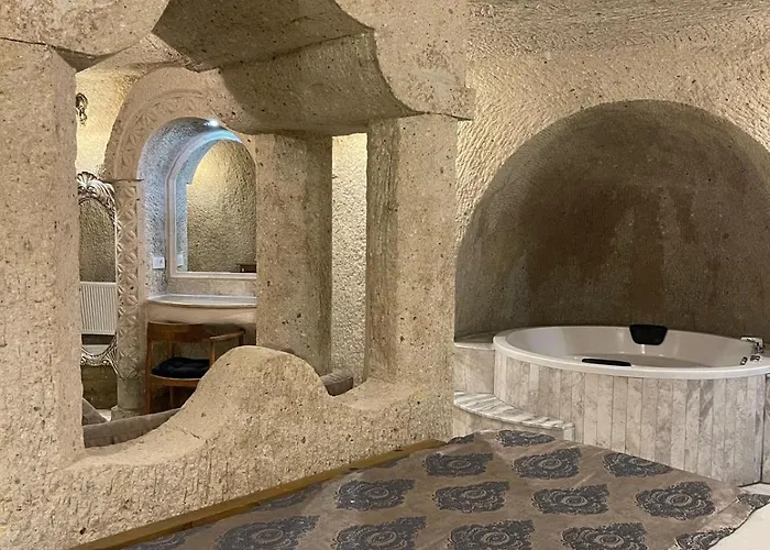 Hotel Cappadocia Empire Cave 4*