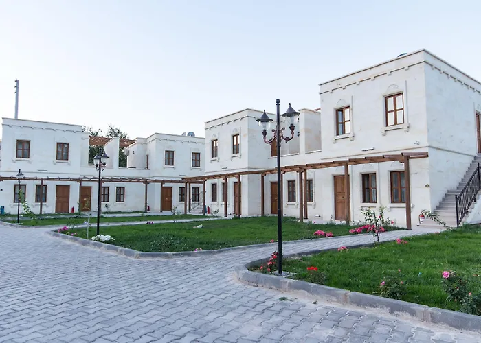 מלון Cappadocia Empire Cave 2*