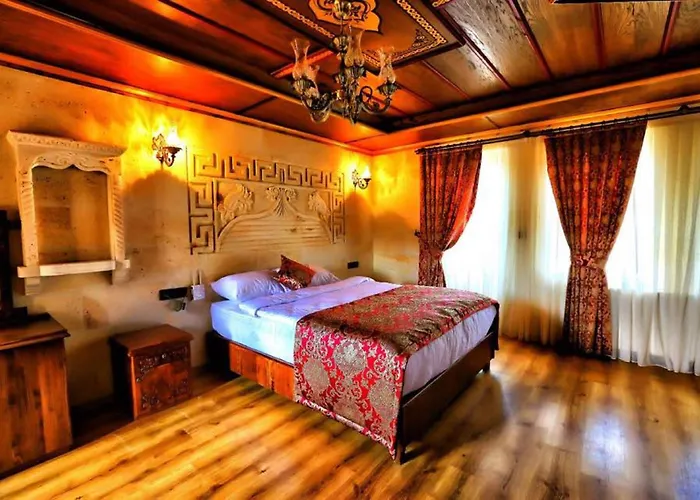 Cappadocia Empire Cave מלון